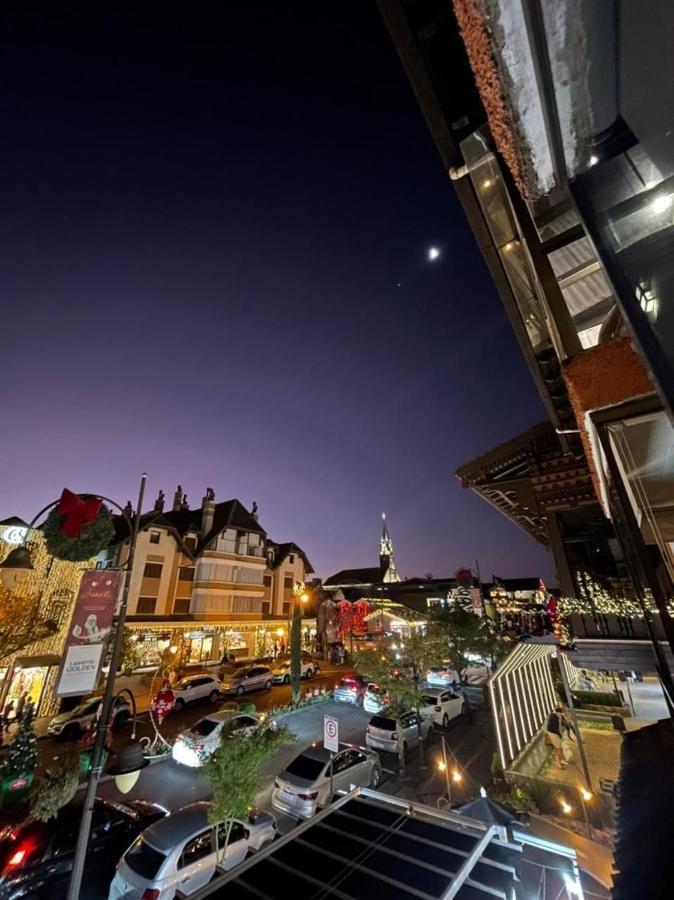 Apartmán Locar-In Gramado- 100M Rua Coberta Exteriér fotografie